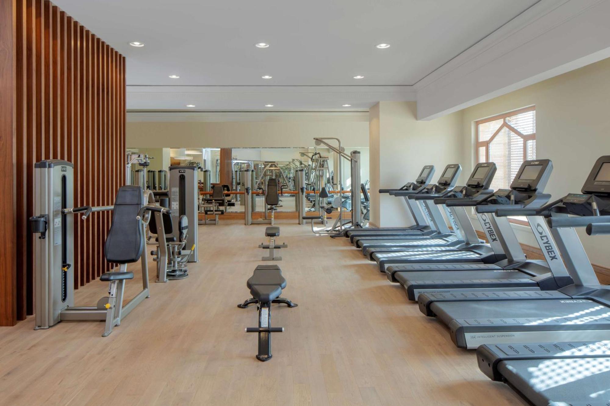 Hotel Grand Hyatt Amán Exterior foto The gym at the hotel