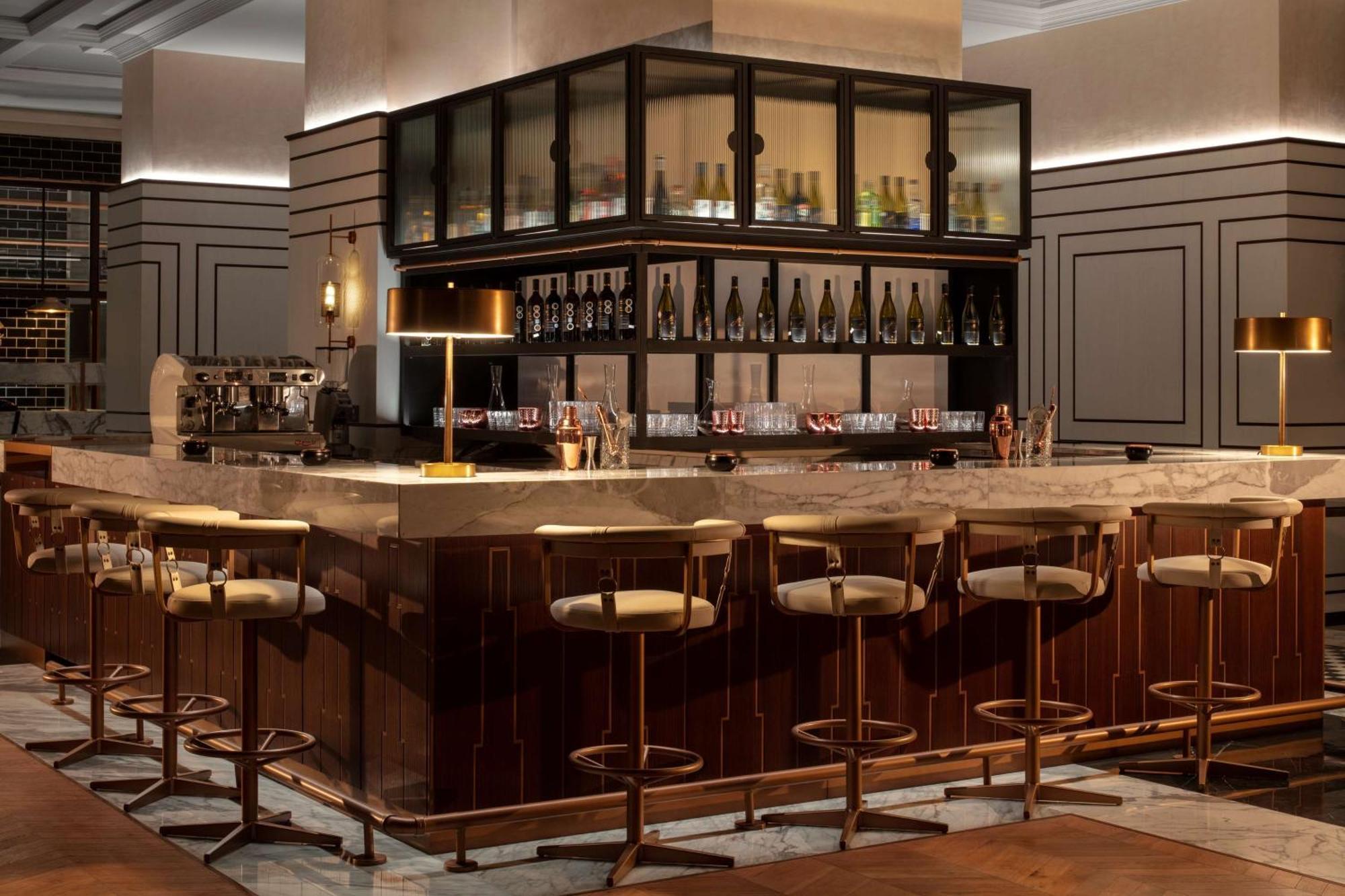 Hotel Grand Hyatt Amán Exterior foto The bar at the Concourse